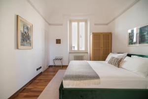 Large, luxurious family apartment in Biellas historic center