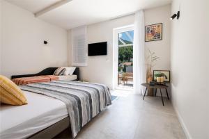 Luxury Seaview Apartment - Sole