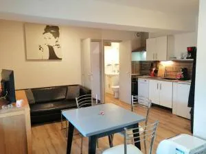 Joyeuse, superbe appartement d'environs 30m2. - Lablachère