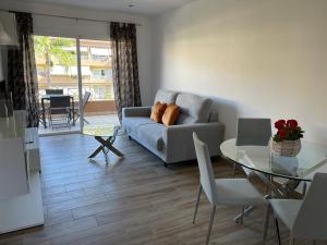 Neue Terrassenwohnung mit Pool Puerto de la Cruz