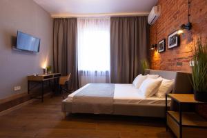 New studio in the city center – Kharkivska naberezhna 3