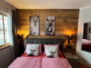 Ski-in & Out Alpine Style Apartment near Kitzbühel