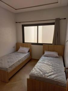 amoureux de plage et surf