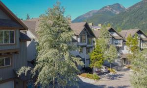 Hearthstone Townhomes by StayIn