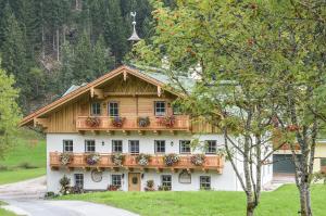 3 stern pension Bauernhof Krahlehenhof Filzmoos Österreich
