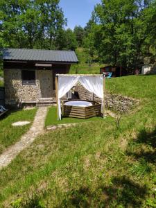 Chalets Petit coin de paradis en pleine nature : photos des chambres