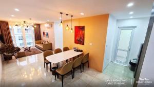 Căn hộ 3 phòng ngủ newlife bãi cháy