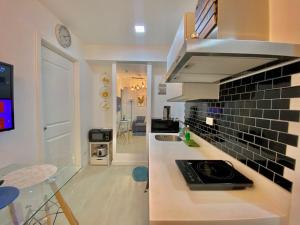 Nordic Inspired Corner Unit in Azure Urban Resort 1700 Residences