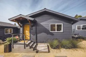 Fish Board Studio includes King Bed with Kitchenette and Futon - Novato