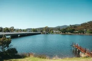 Rivers Edge Retreat - Rheban