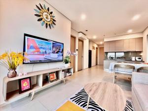 The Sóng- ThuanChi Luxury Apartment