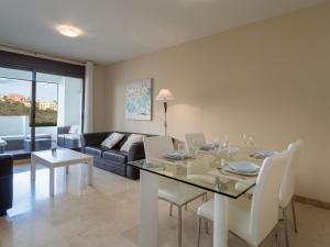 2147-Beautiful 2 bedrooms with sea view