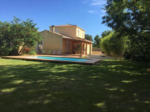 Villas GROOMI La Gardoise- Villa, piscine et terrain de petanque ! : photos des chambres