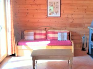 Chalets Chalet La Joue du Loup, 3 pieces, 6 personnes - FR-1-504-638 : photos des chambres