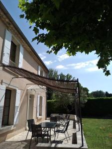 Maisons de vacances Grand mas provencal extra muros : photos des chambres