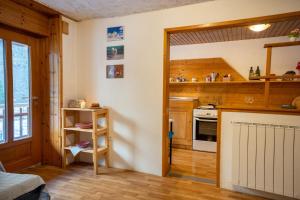 Bovec Home At Three Samoyeds