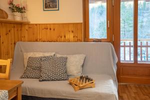 Bovec Home At Three Samoyeds