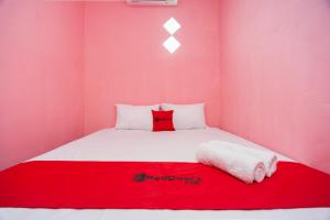 RedDoorz near Simpang Bandara SMB II