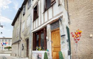 Maisons de vacances Beautiful Home In Montreal With 3 Bedrooms, Outdoor Swimming Pool And Wifi : photos des chambres