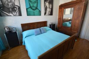 Art Dco 2 Bd Apartment Forville
