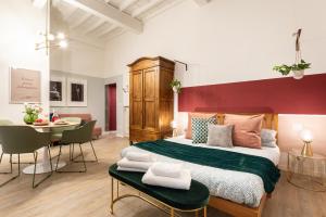Family Suite room in Wine Apartments Florence Vernaccia