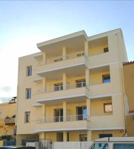 Skyfive Earth Apartment img50