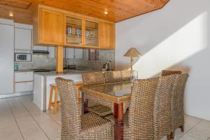 San Lameer Villa 10301 - 4 Bedroom Classic - 8 pax - San Lameer Rental Agency