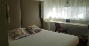 Hotels Campanile Hotel Chantilly : photos des chambres