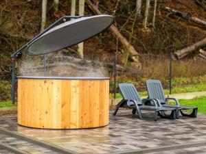 DOMKI POD ZIELONYM WZGÓRZEM 2