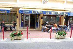 Hotels Le Richelieu : photos des chambres