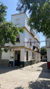 Apartamentos Triana - Aloha Sevilla - 3hvězdičkové hotely ve městě Sevilla