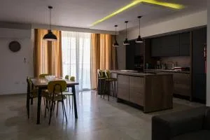Modern 3 bedroom Apartment in Luqa (Sleeps 6) - 卢加