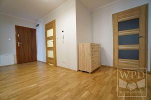 Big Apartment - OLD TOWN - 3 Rooms - Private Parking