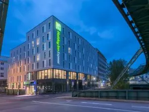 Holiday Inn Express - Wuppertal - Hauptbahnhof by IHG - 埃内佩塔尔