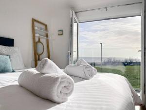 4 Sea View Walk, Pakefield