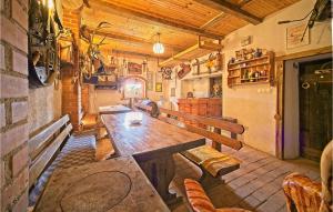 Awesome Home In Prodin Dol