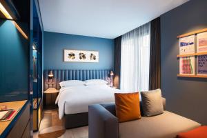 [BUFFET AND BED] Creator King with Dinner Buffet for 2 persons, Free cocktail for 2 persons ([BUFFET AND BED] Creator King with Dinner Buffet for 2 people, Free cocktail for 2 people)