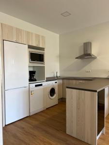 Costa Santander. Apartamento con jardín