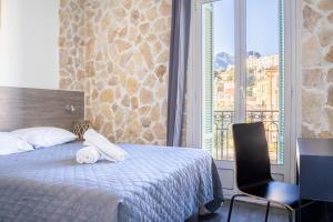 Hotels Hotel De Belgique a Menton : photos des chambres
