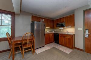 A318 One Bedroom & Loft Standard View