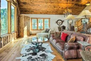 Bozeman Cabin Deck with Jacuzzi and Gas Grill! - Hoffman