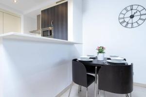 One Bedroom Apartment in Albur Village 1H