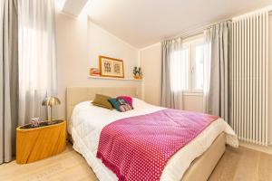 Art Apartment Luxury Sofia Suite