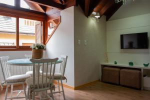 Cobertura com vista para o Lago Joaquina Bier