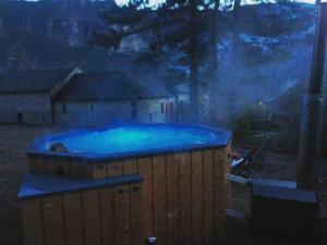 Maisons de vacances Gite Voute 3 etoiles de 2 a 4 pers au Manoir Du Charme dans les Gorges Du Tarn : photos des chambres