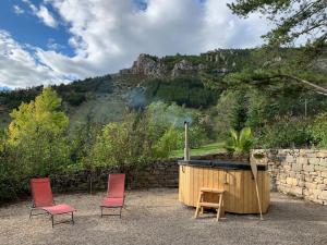 Maisons de vacances Gite Voute 3 etoiles de 2 a 4 pers au Manoir Du Charme dans les Gorges Du Tarn : photos des chambres