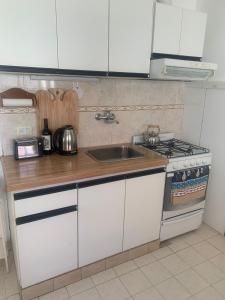 Depto Gales, a 1 cuadra del mar