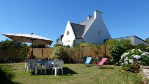 Maisons de vacances Belle longere en campagne a Larmor Baden : photos des chambres