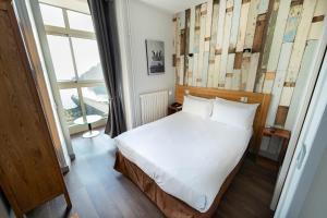 Hotels Hotel BelleVue : photos des chambres