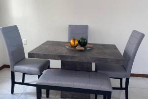 Casa totalmente nueva,2 cuartos 2 baños -Muy Segura